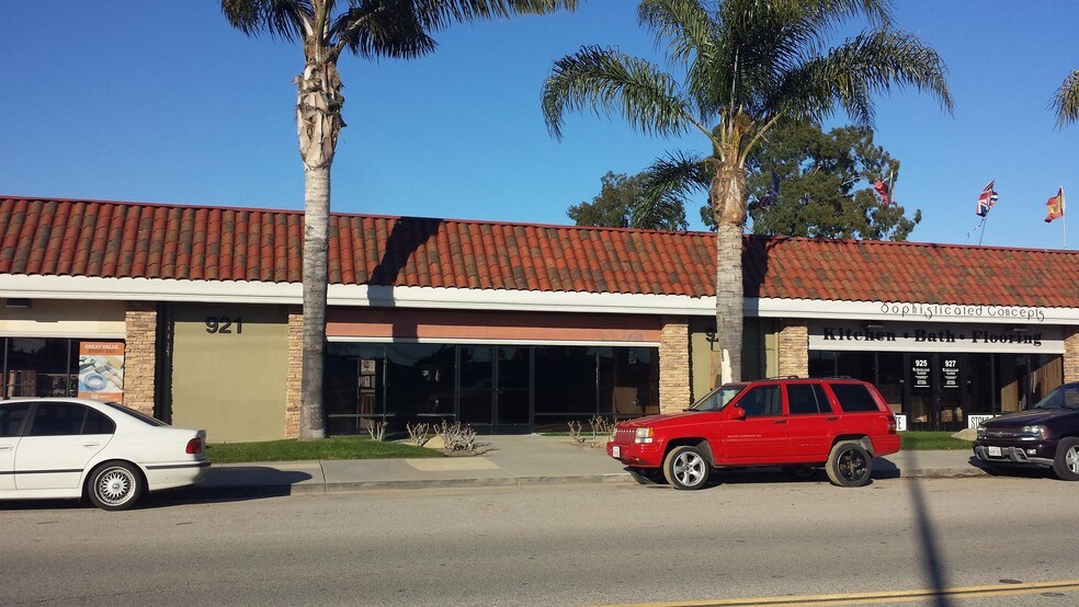 More Photos Of 921-927 E Ventura Blvd, Oxnard Storefront Retail Office For Sale