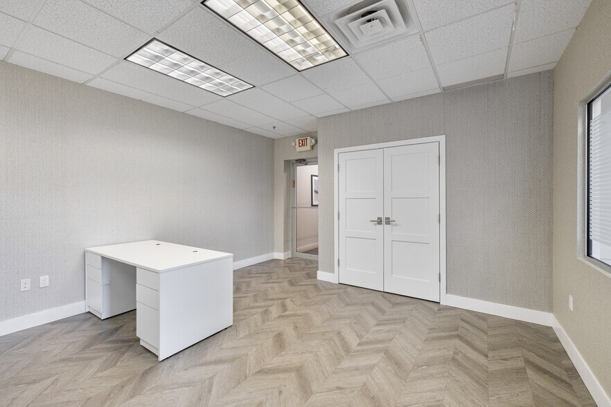 More Photos Of 65 Ramapo Valley Rd, Mahwah Unknown For Lease