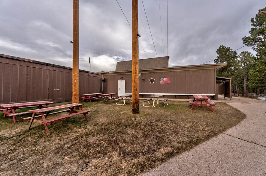 More Photos Of 1116 N 5th St, Custer Trailer Camper Park For Sale
