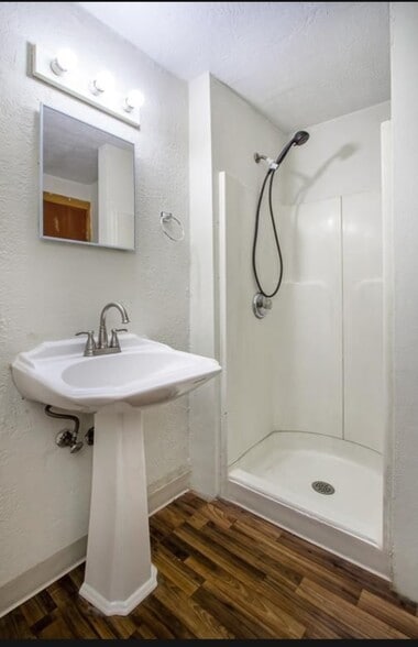 More Photos Of 824 12th St NW, Canton Storefront Retail Residential For Sale