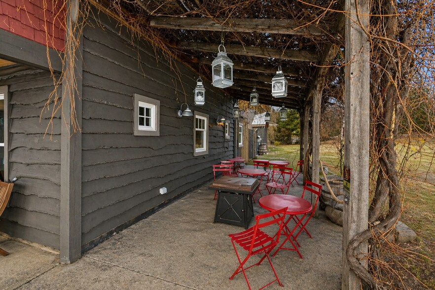 More Photos Of 8370 Lakeview Rd, Alanson Winery Vineyard For Sale