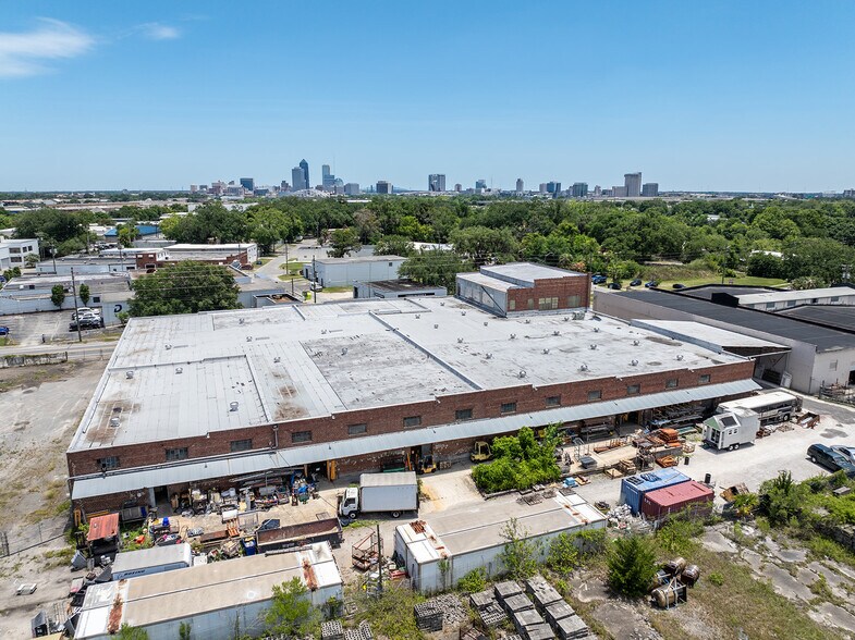 More Photos Of 106 Stockton St, Jacksonville Warehouse For Lease