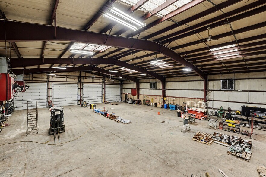 More Photos Of 11084 Dennis W Kerns Pky, King George Warehouse For Sale