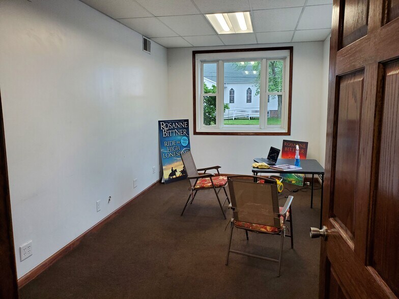 More Photos Of 320 Park St, Coloma Industrial For Sale