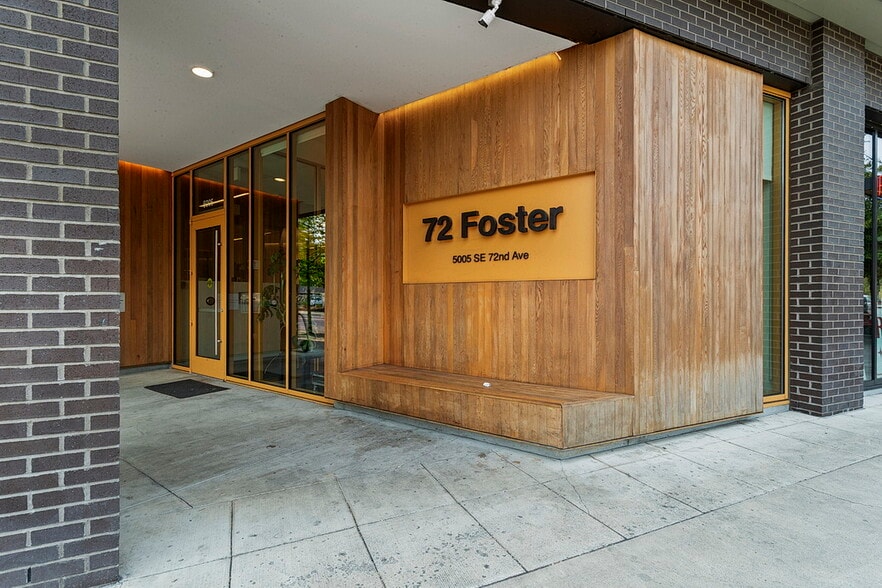More Photos Of 5005 SE 72nd Ave, Portland Apartments For Lease