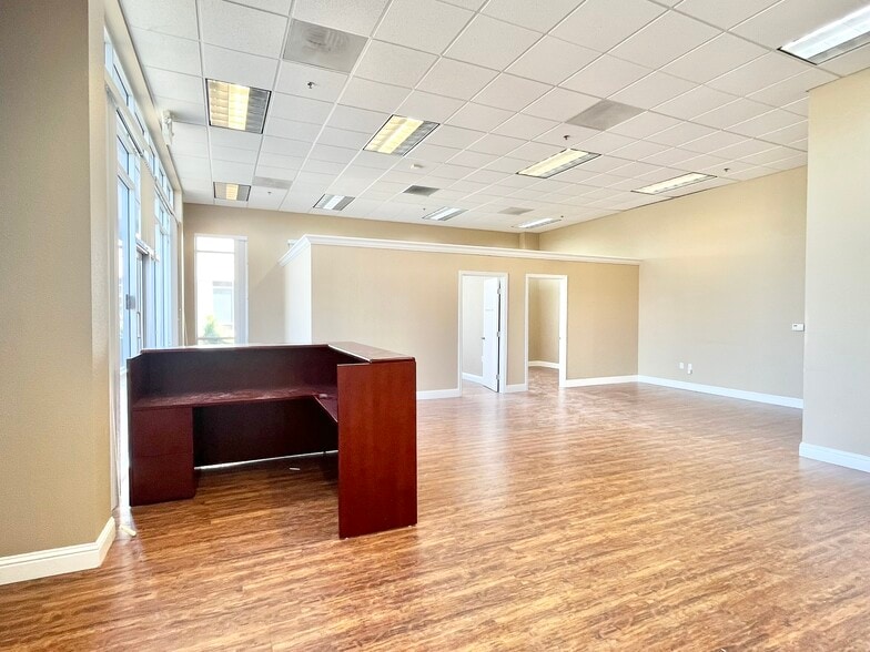 More Photos Of 4750-4794 Duckhorn Dr, Sacramento Research And Development For Sale