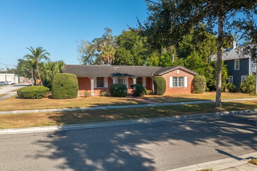 More Photos Of 510 E Parker St, Bartow Office For Sale