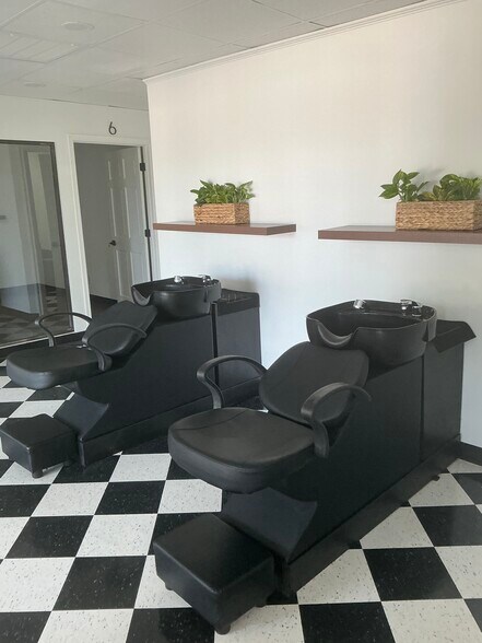 More Photos Of 13330 S Memorial Dr, Bixby Unknown For Lease