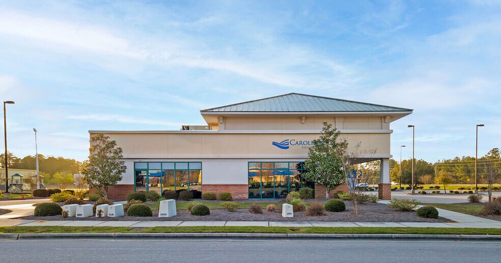 More Photos Of 4275 Western Blvd, Jacksonville Medical For Sale