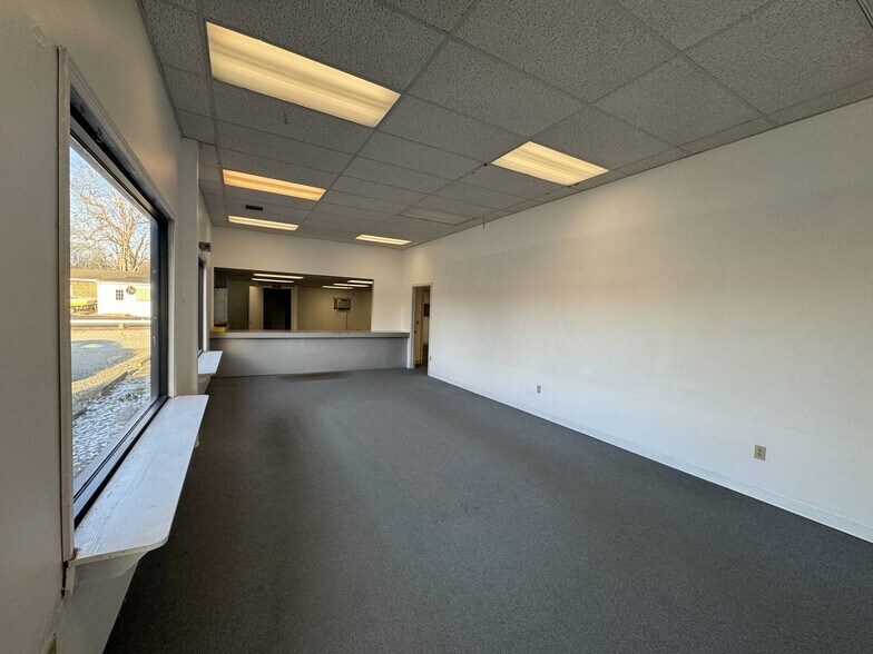 More Photos Of 12 Plains Rd, Essex Warehouse For Lease