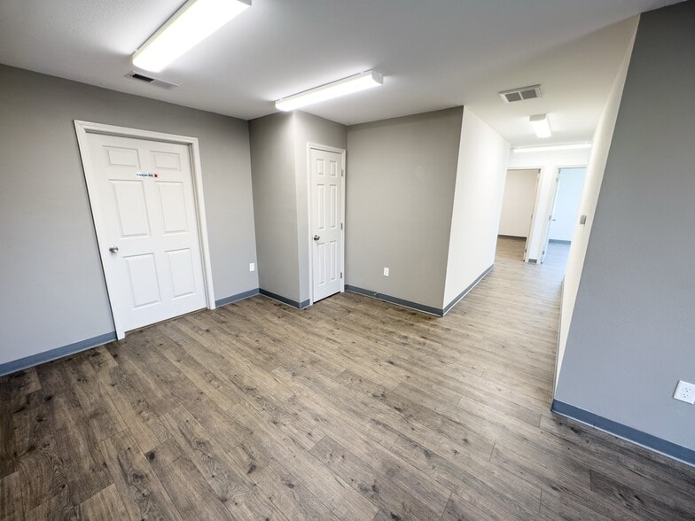 More Photos Of 3275 Newport Hwy, Sevierville Warehouse For Sale