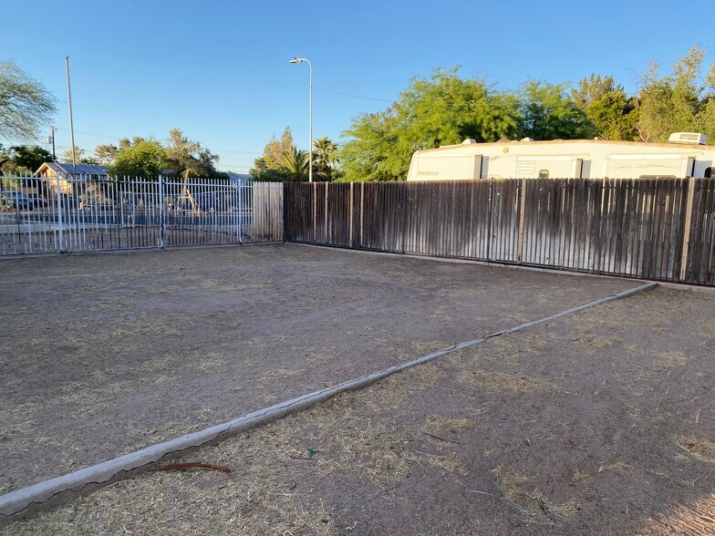 More Photos Of 630 W 17th Pl, Tempe Schools For Lease