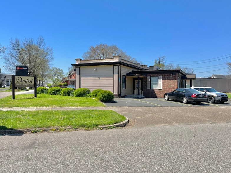 More Photos Of 350 5th Ave, Huntington Medical For Sale