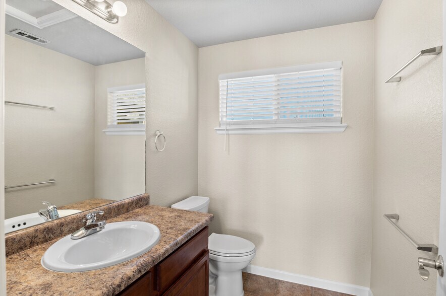 More Photos Of 1401 W 85th Ave, Federal Heights Apartments For Sale