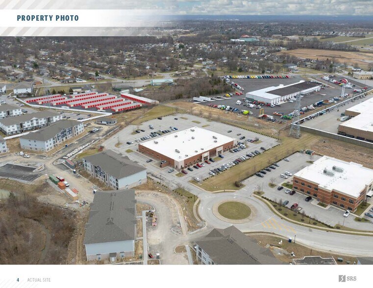 More Photos Of 4550 Town Center Blvd, Jeffersonville Office For Lease