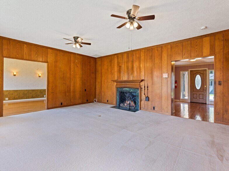 More Photos Of 142 Country Club Dr, Waynesville Hospitality For Sale