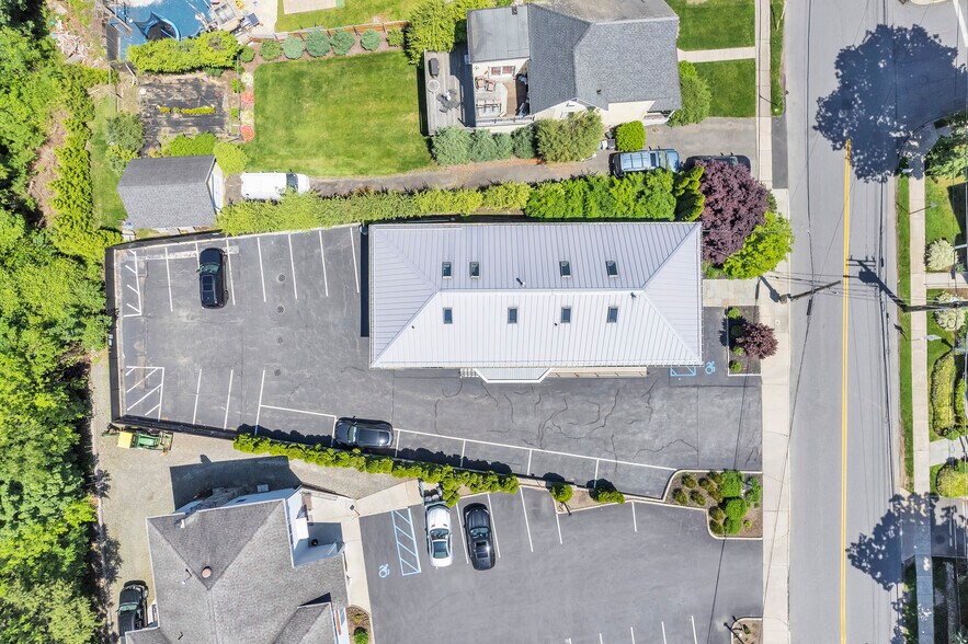 More Photos Of 110 Washington Ave, Pleasantville Medical For Lease