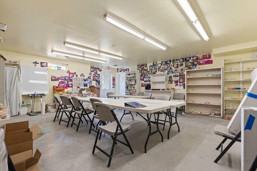 More Photos Of 217 W Jackson St, Ione Storefront Retail Office For Sale