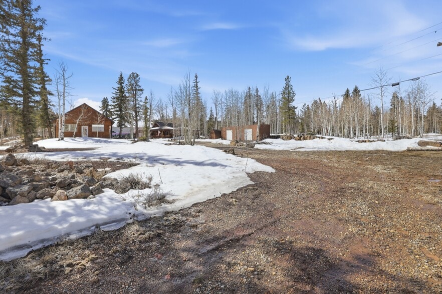 More Photos Of 3725 Movie Ranch Rd, Duck Creek Village Specialty For Sale