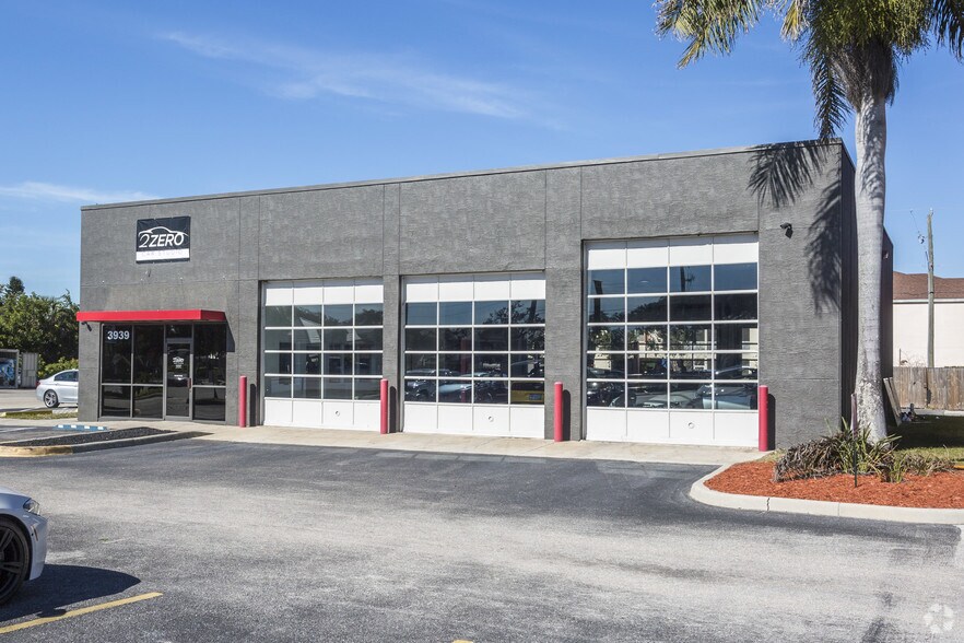 Primary Photo Of 3939 Clark Rd, Sarasota Auto Repair For Sale