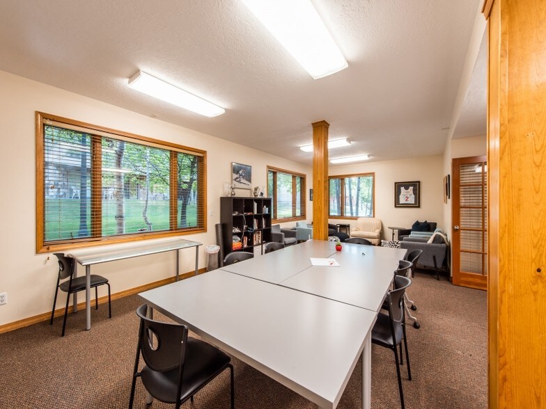 More Photos Of 1762 Prospector Ave, Park City Office For Sale