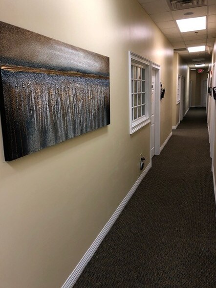 More Photos Of 1637 Athens Hwy, Grayson Office For Sale