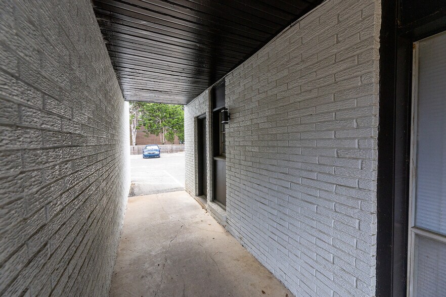 More Photos Of 634 Brister St, Memphis Apartments For Sale
