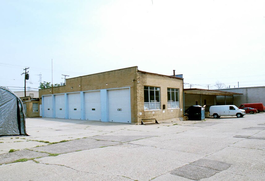 More Photos Of 2330-2340 Cole St, Birmingham Warehouse For Lease