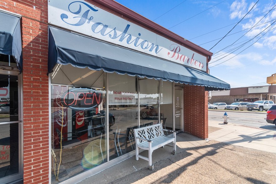 More Photos Of 101-103 W Main St, Mesquite Storefront For Sale