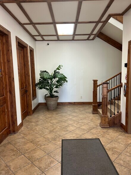 More Photos Of 610 S 850 E, Lehi Medical For Lease