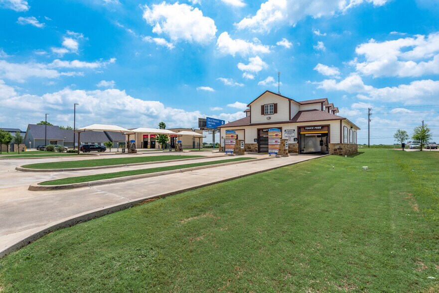 More Photos Of 26623 US Highway 380 E, Providence Village Specialty For Sale