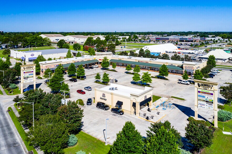 More Photos Of 10330 Airline Hwy, Baton Rouge Unknown For Sale