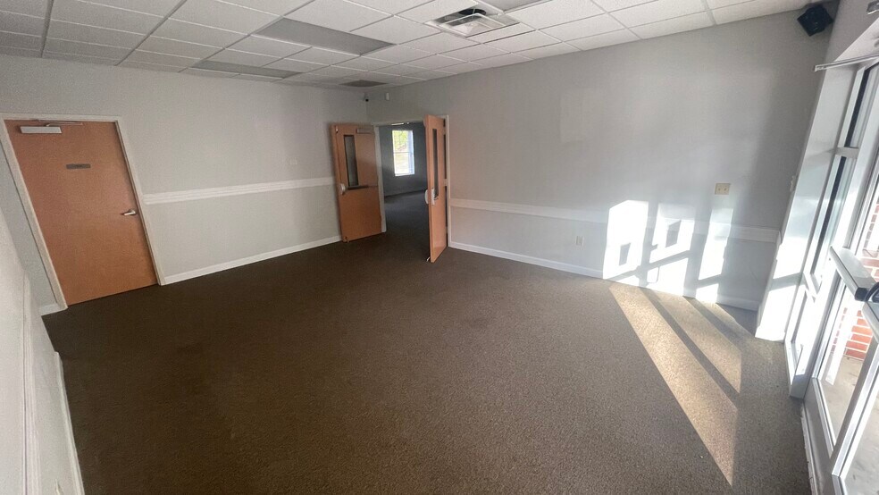 More Photos Of 1292 Whicker Rd, Kernersville Specialty For Sale