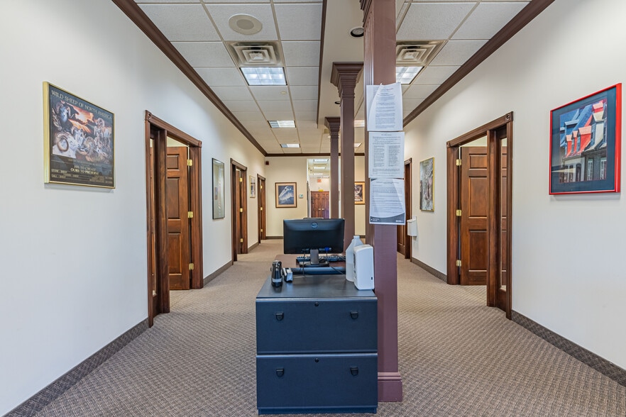 More Photos Of 1011 McBride Ave, Woodland Park Medical For Sale