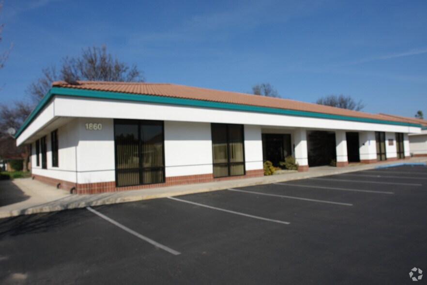 Primary Photo Of 1860 S Central St, Visalia Office For Lease