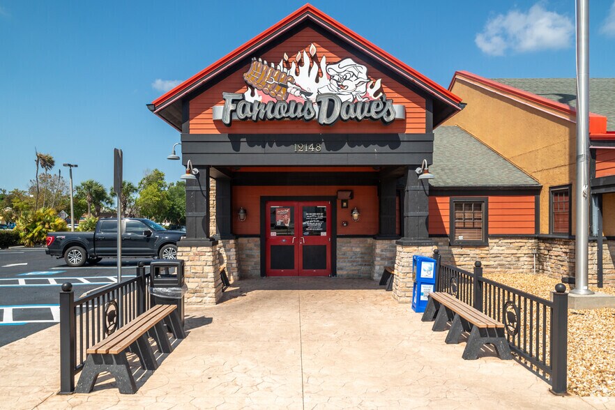 More Photos Of 12148 S Cleveland Ave, Fort Myers Restaurant For Sale