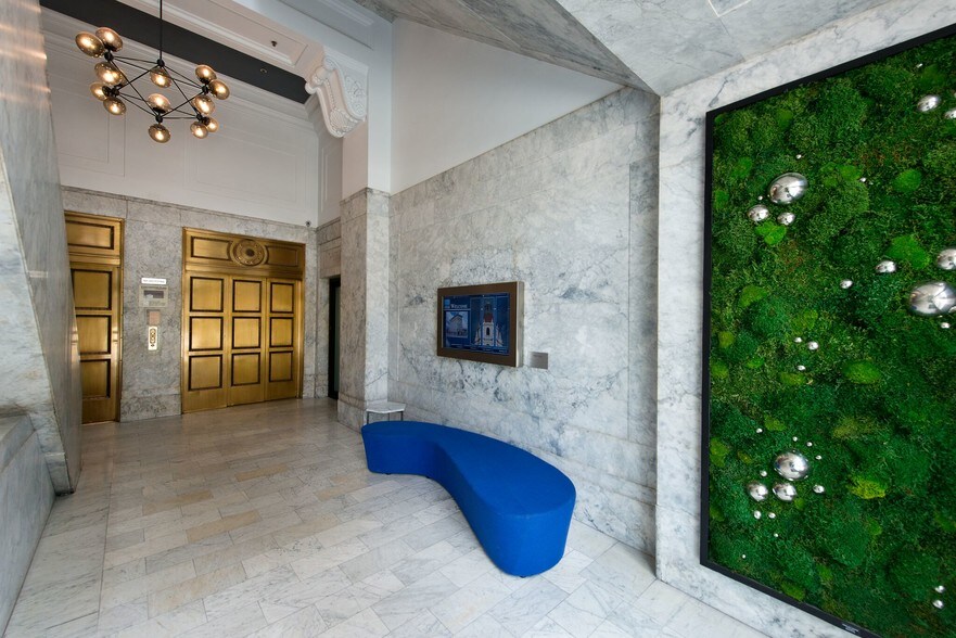 More Photos Of 225 E Colorado Blvd, Pasadena Office For Lease