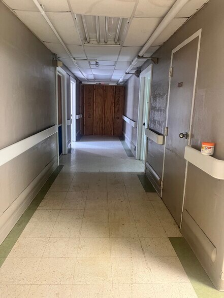 More Photos Of 8060 Stinson St, Milan Specialty For Sale