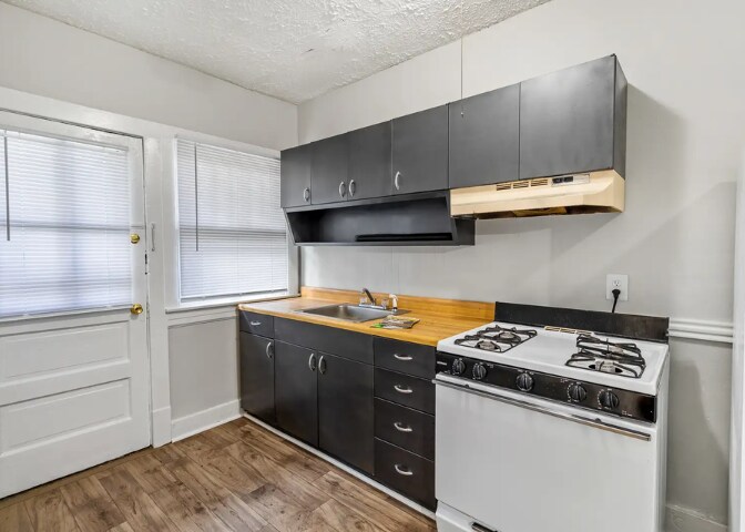 More Photos Of 3610-3614 Del Park Ter, Louisville Apartments For Sale