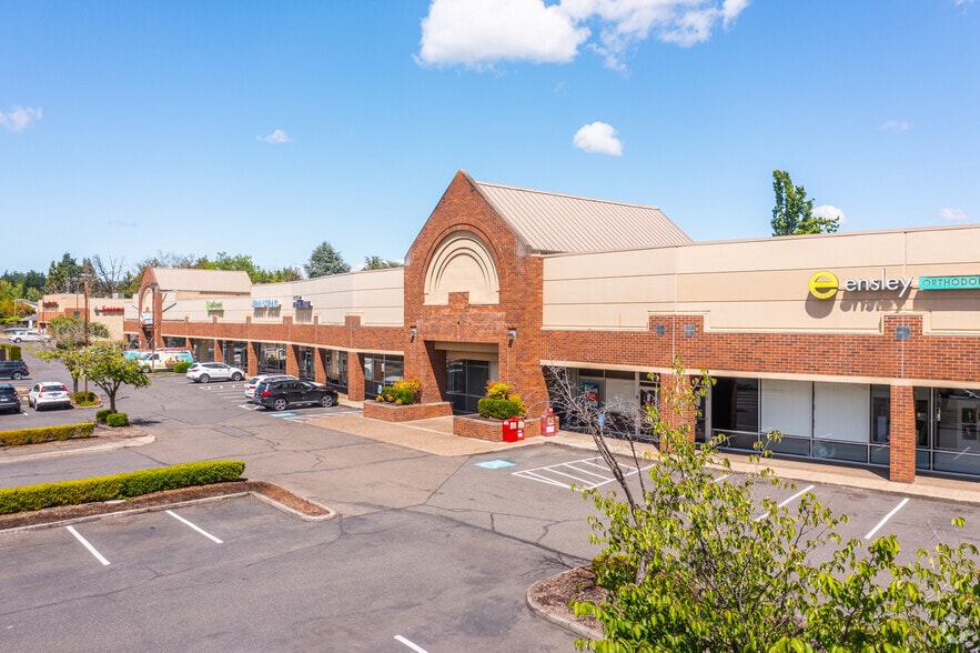More Photos Of 3700-3850 SW Hall St, Beaverton General Retail For Lease