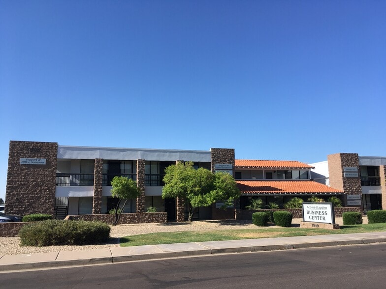 More Photos Of 7949 E Acoma Dr, Scottsdale Light Distribution For Lease