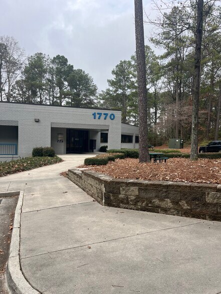 More Photos Of 1770 The Exchange SE, Atlanta Office For Lease