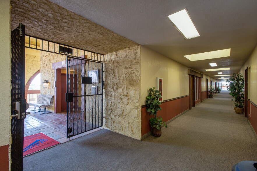 More Photos Of 1616 E Main St, Mesa Unknown For Lease