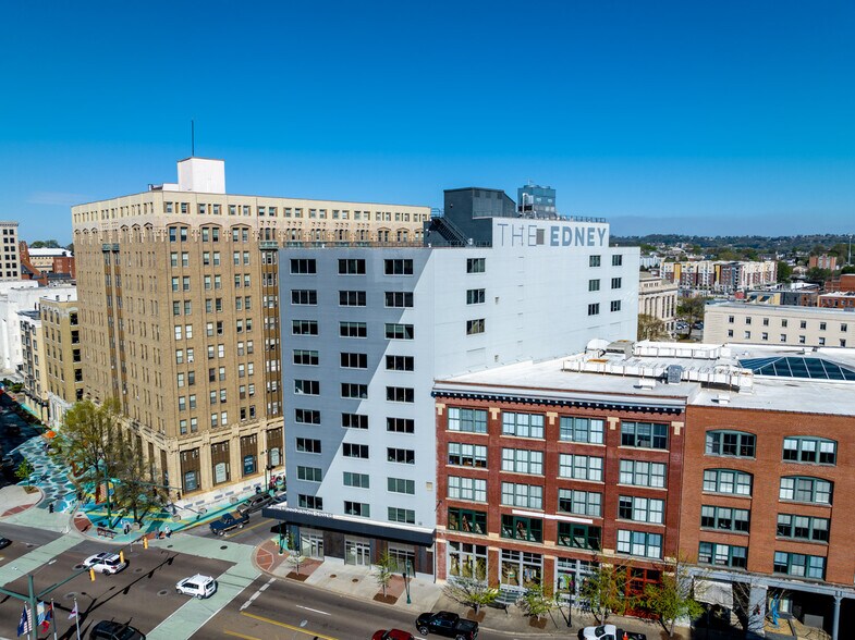 Primary Photo Of 1100 Market St, Chattanooga Loft Creative Space For Lease