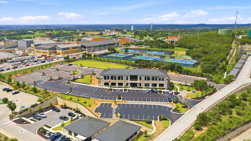 More Photos Of 312 Medical Parkway Pkwy, Lakeway Medical For Sale