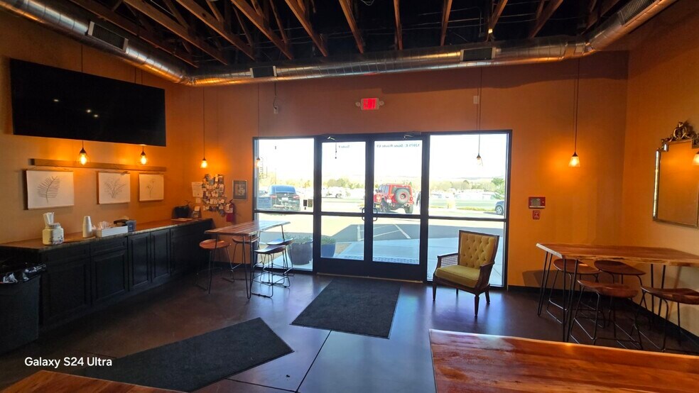 More Photos Of 12075 E Highway 69, Dewey General Retail For Lease