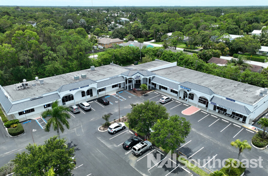 Primary Photo Of 6196-6202 SE Federal Hwy, Stuart Unknown For Lease