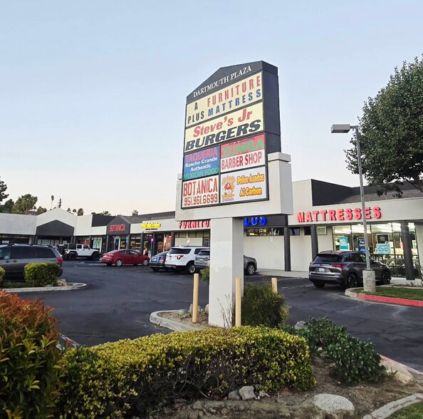 More Photos Of 3330 E Florida Ave, Hemet Unknown For Lease