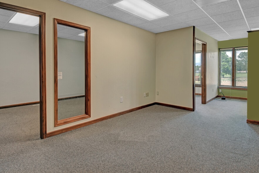 More Photos Of 1300 Plaza Ct N, Lafayette Office For Lease