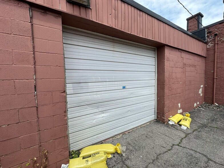 More Photos Of 3146-3148 Bailey Ave, Buffalo Storefront For Sale
